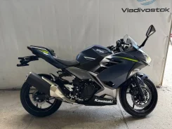 Kawasaki Ninja 400