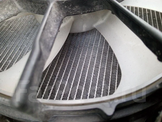 �������� ��������� Prius ZVW30 16400-37230 ����