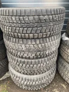 Dunlop SP Winter Ice 01