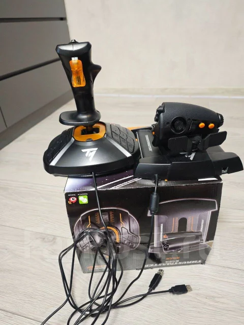 Thrustmaster ����