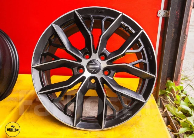 MOMO. 8.0x18", 5x112, ET48, �� 66���. ����