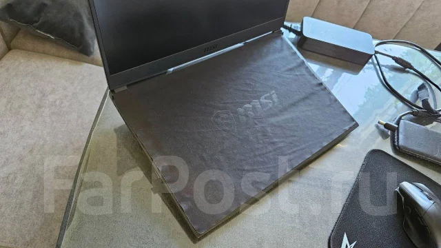 MSI GE75 Raider. 17.3", 2,3����, ��� 32 ��, ���� 2 048���, WiFi: 1, Bluetooth: 1, ����������� �� 1��. ����