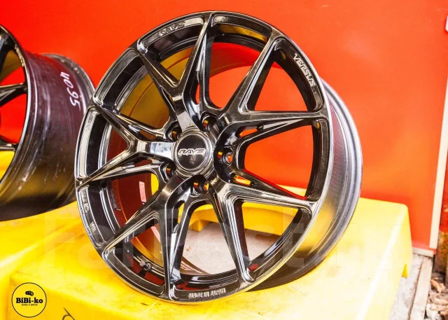 RAYS Versus VV21S. 8.0x18", 5x112, ET44, �� 66,6���. ����