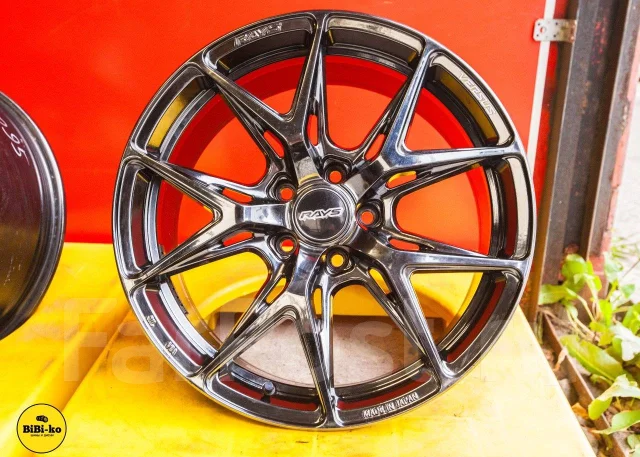 RAYS Versus VV21S. 8.0x18", 5x112, ET44, �� 66,6���. ����
