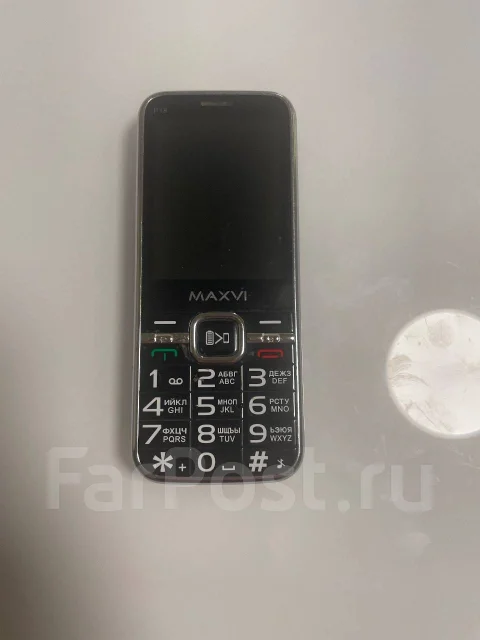 MAXVI P18. �/�, �� 8 ��, ������, 3G, Dual-SIM, ��������� ����