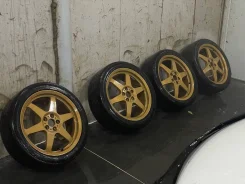 Tecnocast Corsia. 7.0x17", 5x100, ET48, �� 65���. ����