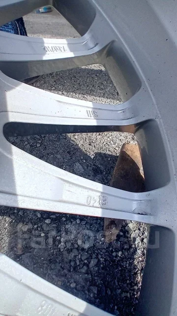 Volvo. 7.0x17", 5x105 ����