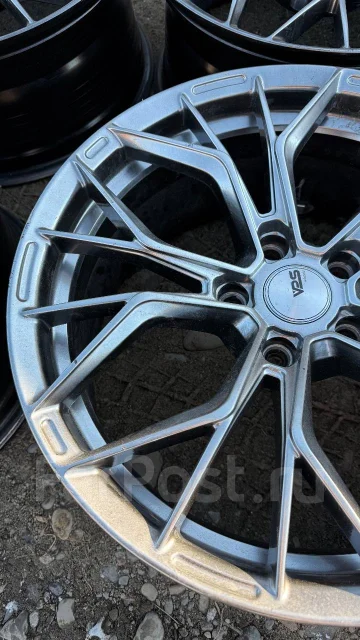 Vossen VPS-312. 8.0x18", 5x114.3, ET35, �� 73,1���. ����