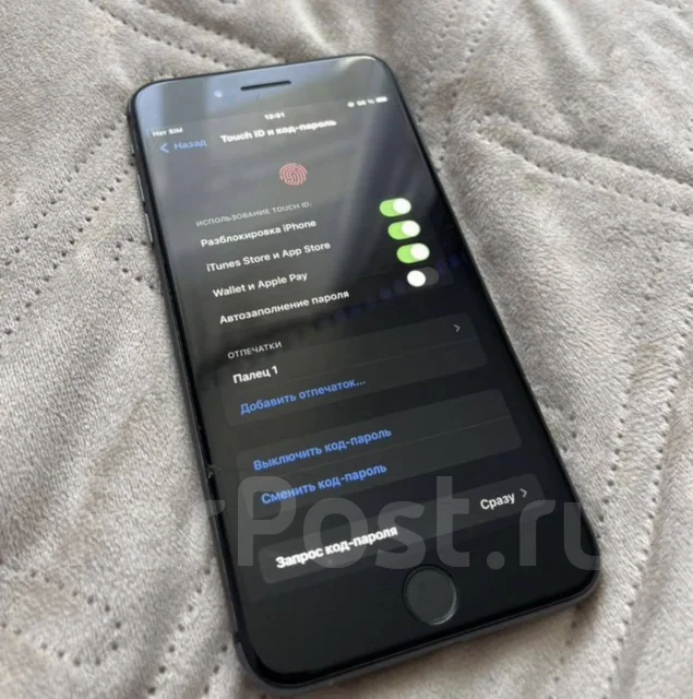 Apple iPhone 8 Plus. �/�, 64 ��, �����, 4G LTE, NFC ����