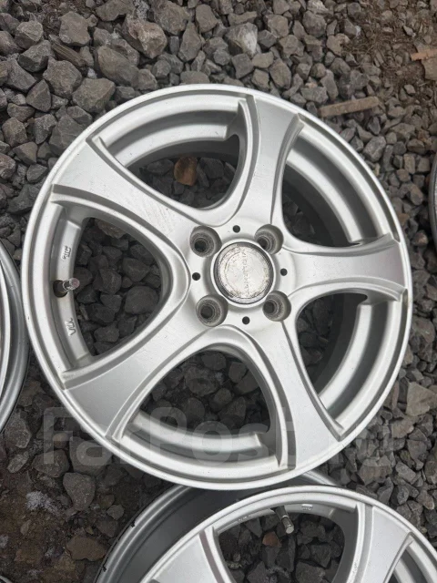 Dunlop Violento. 4.5x15", 4x100, ET45, �� 73,1���. ����