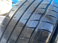 Momo Outrun M3. ������, �/�, ����� 5 % ����