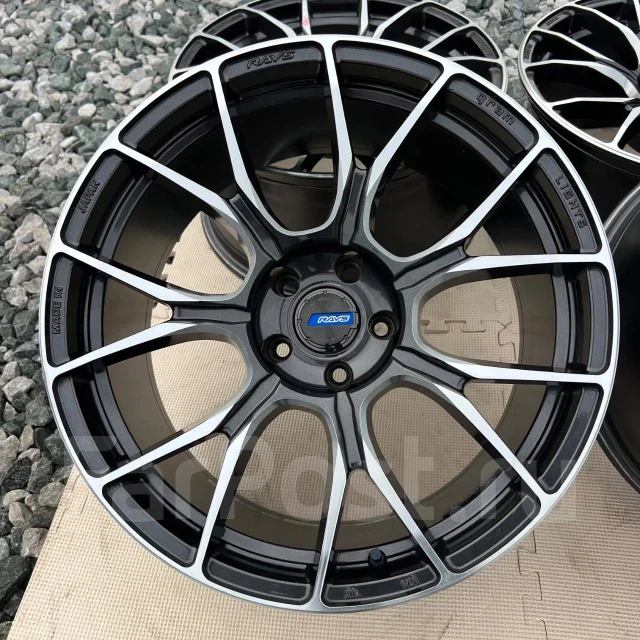 RAYS Gram Lights Azure 57ANA. 9.5x19", 5x114.3, ET18, �� 73,1���. ����
