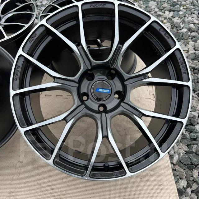 RAYS Gram Lights Azure 57ANA. 9.5x19", 5x114.3, ET18, �� 73,1���. ����