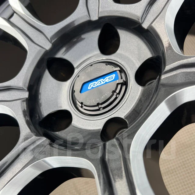 RAYS Gram Lights Azure 57ANA. 9.5x19", 5x114.3, ET18, �� 73,1���. ����