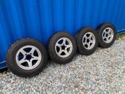 Blows. 5.5x16", 5x139.7, ET20 