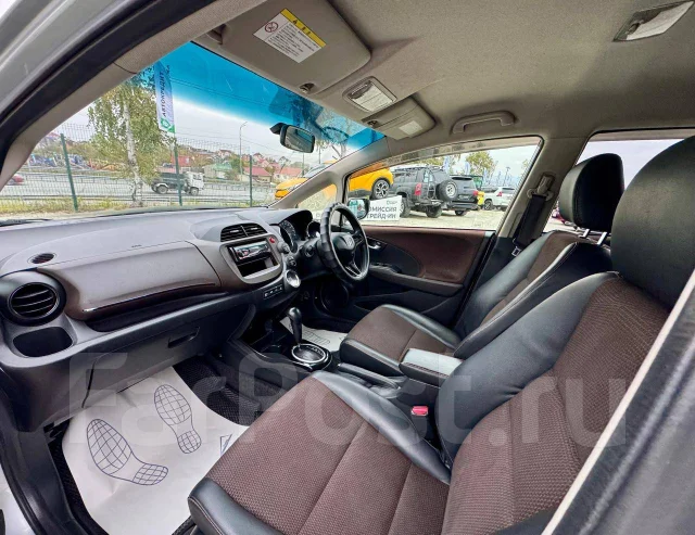 Honda Fit Shuttle. �������, 4wd, 1.5 (120��.�.), ������, 134 000����. �� ����