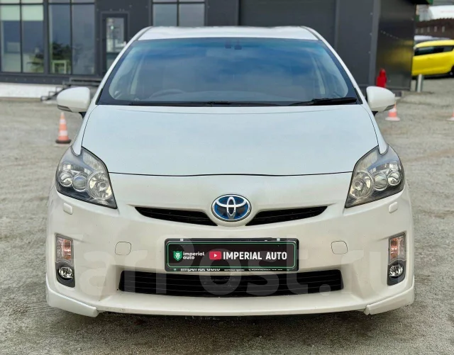 Toyota Prius. �������, ��������, 1.8 (99��.�.), ������, 217 000����. �� ����