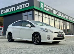 Toyota Prius. �������, ��������, 1.8 (99��.�.), ������, 217 000����. �� ����
