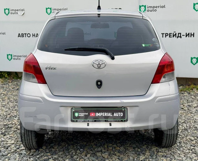 Toyota Vitz. �������, ��������, 1.0 (71��.�.), ������, 195 000����. �� ����