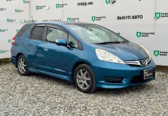 Honda Fit Shuttle. �������, ��������, 1.5 (120��.�.), ������, 150 000����. �� ����