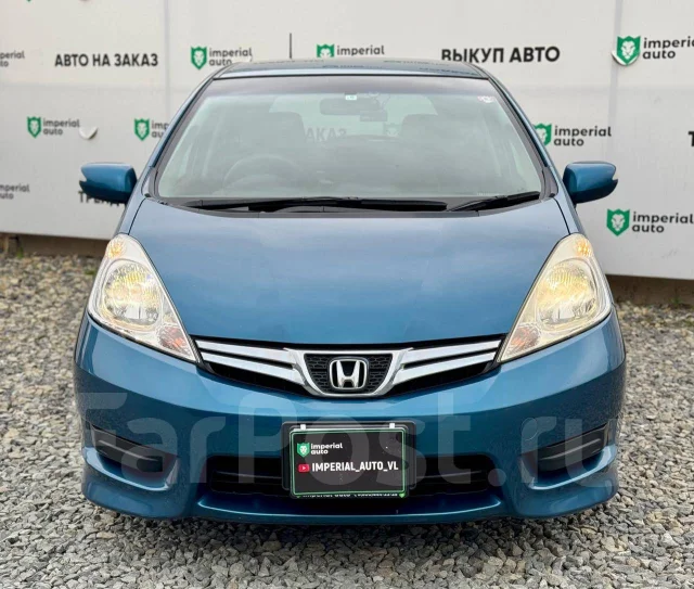 Honda Fit Shuttle. �������, ��������, 1.5 (120��.�.), ������, 150 000����. �� ����