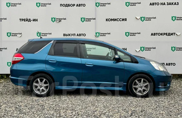 Honda Fit Shuttle. �������, ��������, 1.5 (120��.�.), ������, 150 000����. �� ����