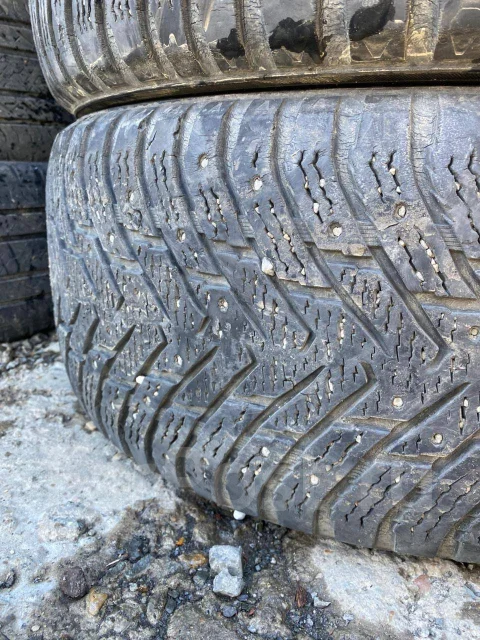 Nokian Hakkapeliitta 8 SUV. ������, ����������, �/�, ����� 50 % ����