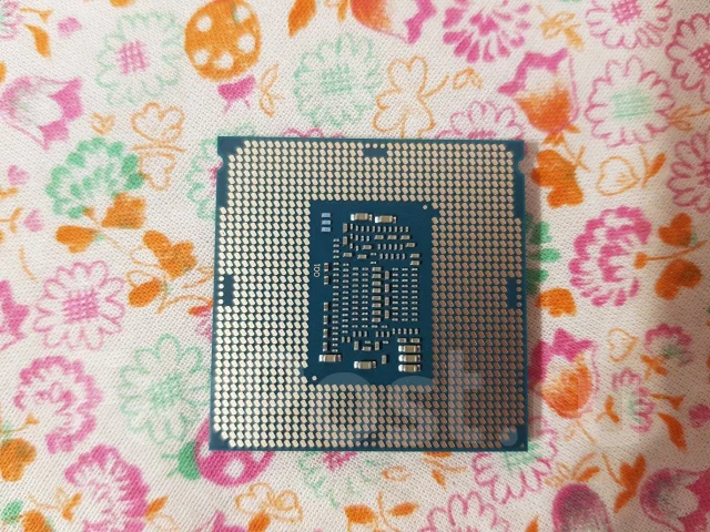Intel Core i3-9100F ����
