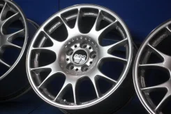 BBS CH. 8.5x18", 5x120, ET35 ����