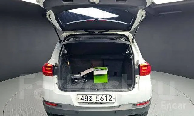 Volkswagen Tiguan. �������, ��������, 1.4 (140��.�.), ������, 111 300����. ��, �/�. ��� ����� �� ������������ ����