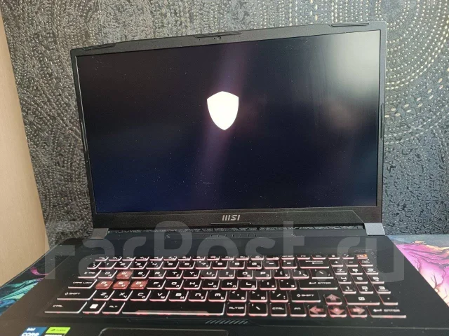 MSI Katana 17 B12V. 17.3", ��� 16 ��, ���� 1 000���, WiFi: 1, Bluetooth: 1 ����