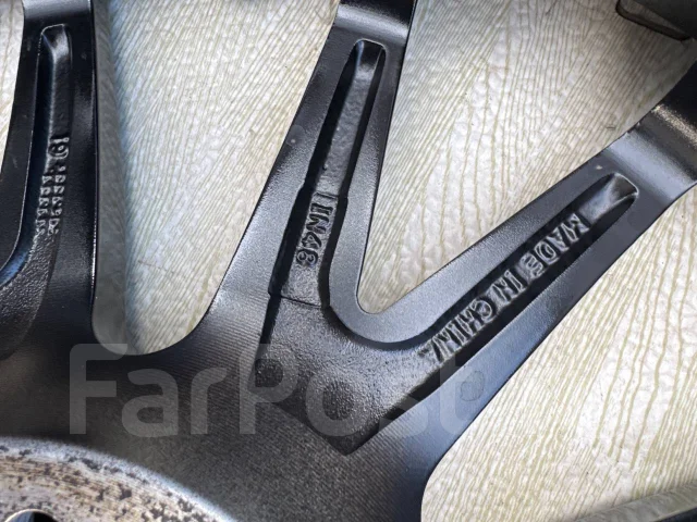 Weds Rizley. 7.0x17", 5x114.3, ET48, �� 73���. ����