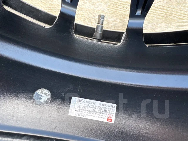 Weds Rizley. 7.0x17", 5x114.3, ET48, �� 73���. ����