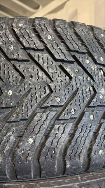 Nokian Hakkapeliitta 8 SUV. ������, ����������, �/�, ����� 25 % ����