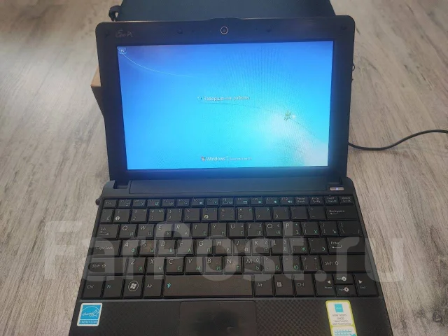Asus. 10.2", 1,7����, ��� 2048 ��, ���� 160���, WiFi: 1 ����