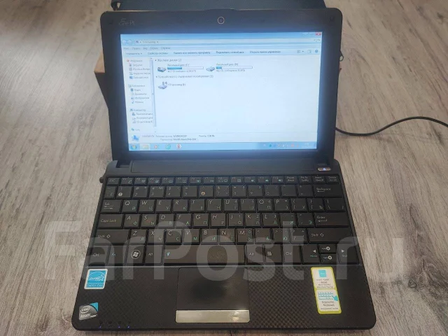Asus. 10.2", 1,7����, ��� 2048 ��, ���� 160���, WiFi: 1 ����