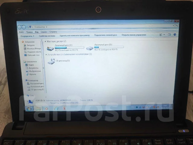 Asus. 10.2", 1,7����, ��� 2048 ��, ���� 160���, WiFi: 1 ����