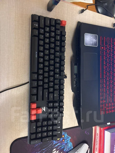 MSI Katana GF76. 17.3", 2,7����, ��� 16 ��, ���� 512���, WiFi: 1, Bluetooth: 1, ����������� �� 4��. ����