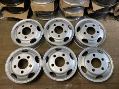 Toyota. 6.0x17.5", �� 133���. ����