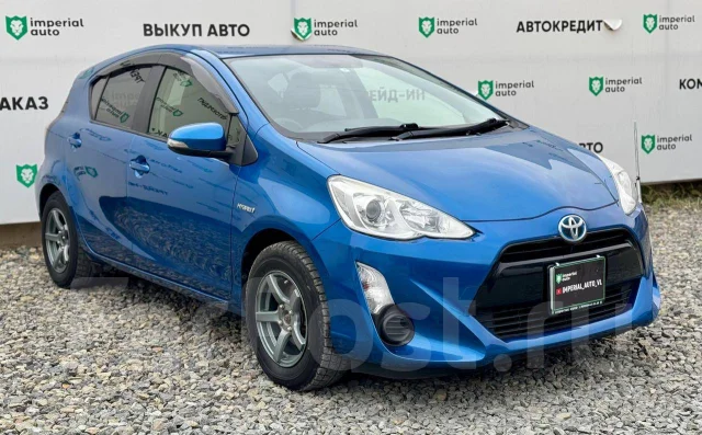 Toyota Aqua. �������, ��������, 1.5 (74��.�.), ������, 179 000����. �� ����