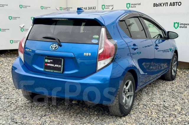 Toyota Aqua. �������, ��������, 1.5 (74��.�.), ������, 179 000����. �� ����