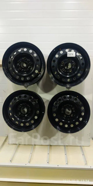 Nissan. 6.0x15", 5x114.3, ET40, �� 66,1���. ����