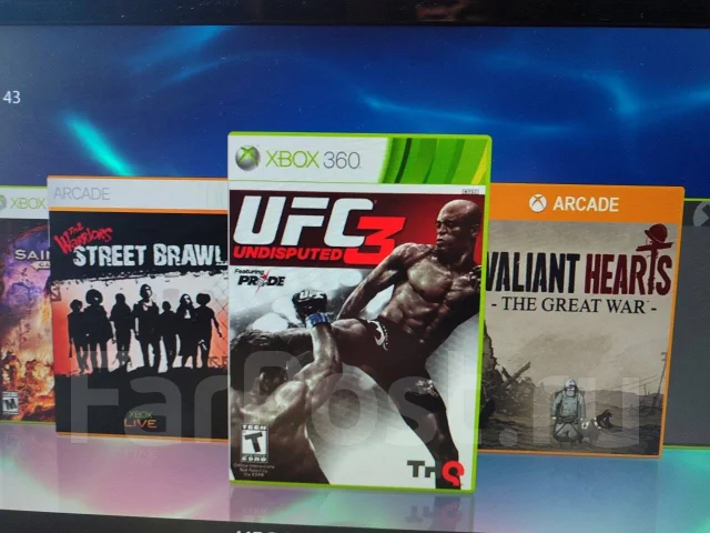 Microsoft Xbox 360 E ����