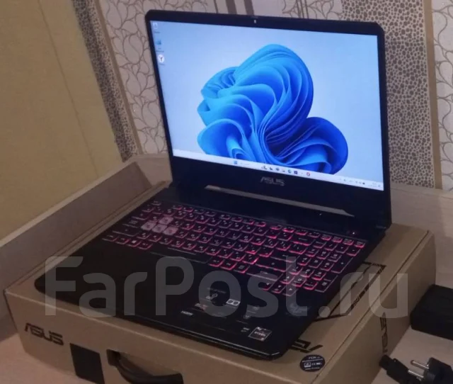 Asus TUF Gaming FX505DT. 15.6", ��� 16 ��, ���� 512���, WiFi: 1, Bluetooth: 1, ����������� �� 3��. ����