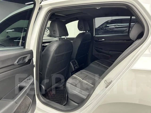 Volkswagen Golf. �������, ��������, 1.4 (150��.�.), ������, 32 000����. ��, �/�, ��� ��� ����
