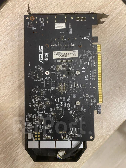 Radeon RX 560 ����
