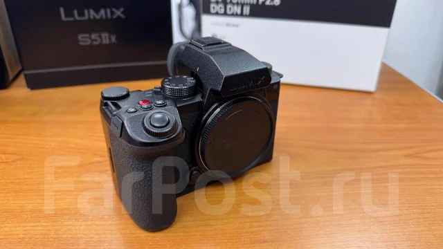 Panasonic Lumix DC-S5IIX ����