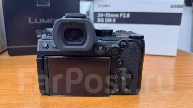 Panasonic Lumix DC-S5IIX ����