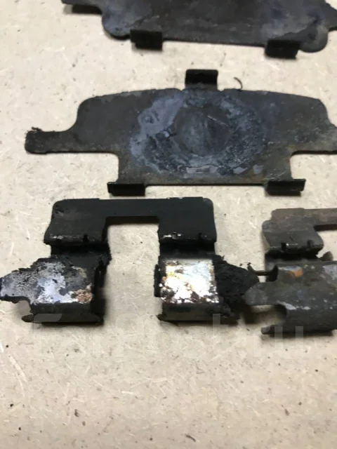 �������� �������� Nissan D4080JA01A D4080JA01A ����