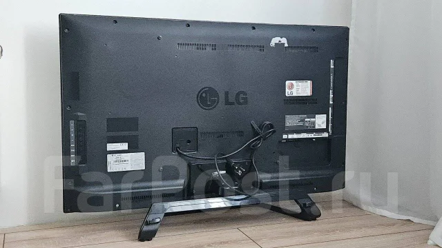 LG 42LM640T. LED ����